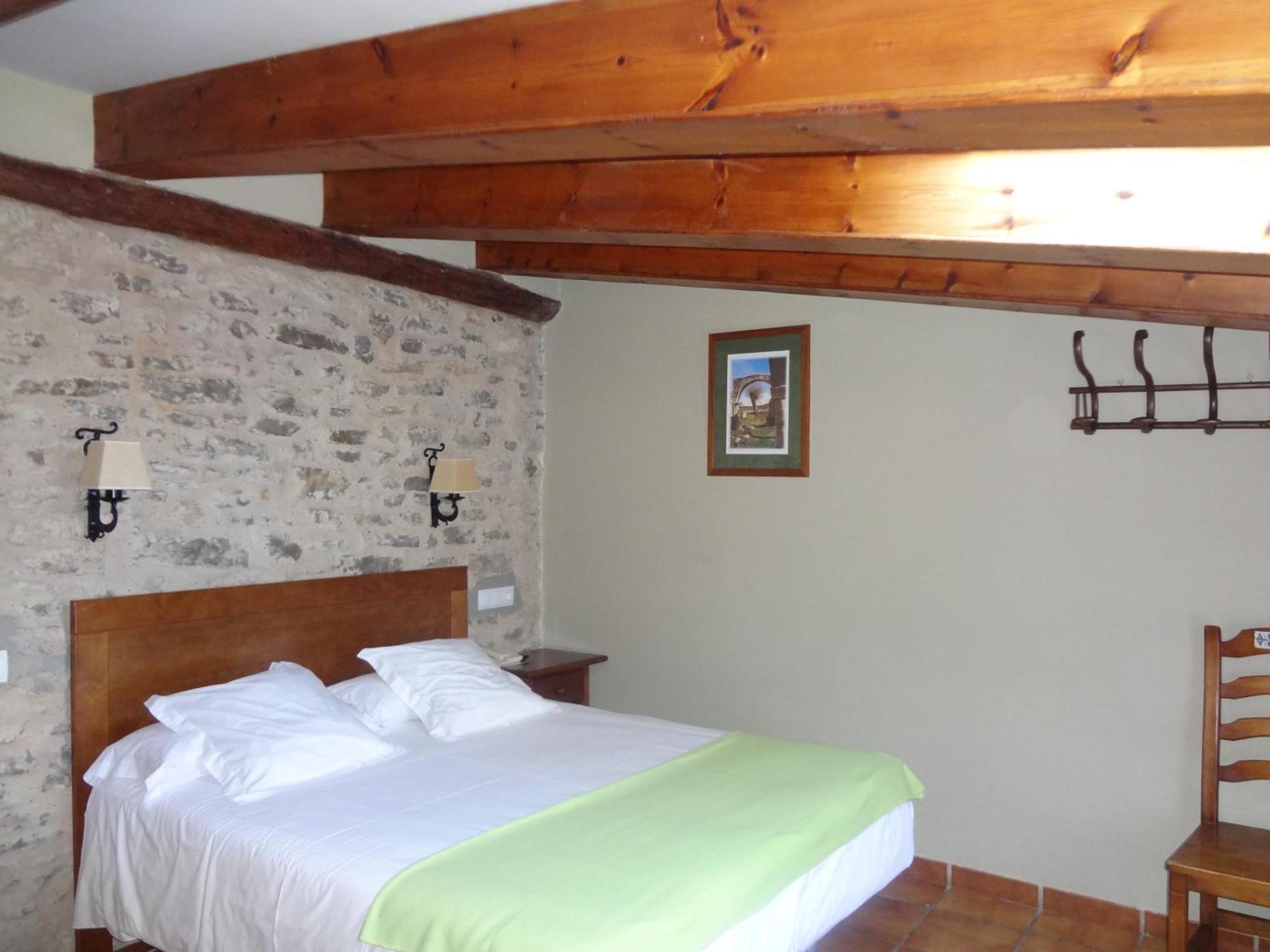 Hotel La Vega Alcala De La Selva Ngoại thất bức ảnh