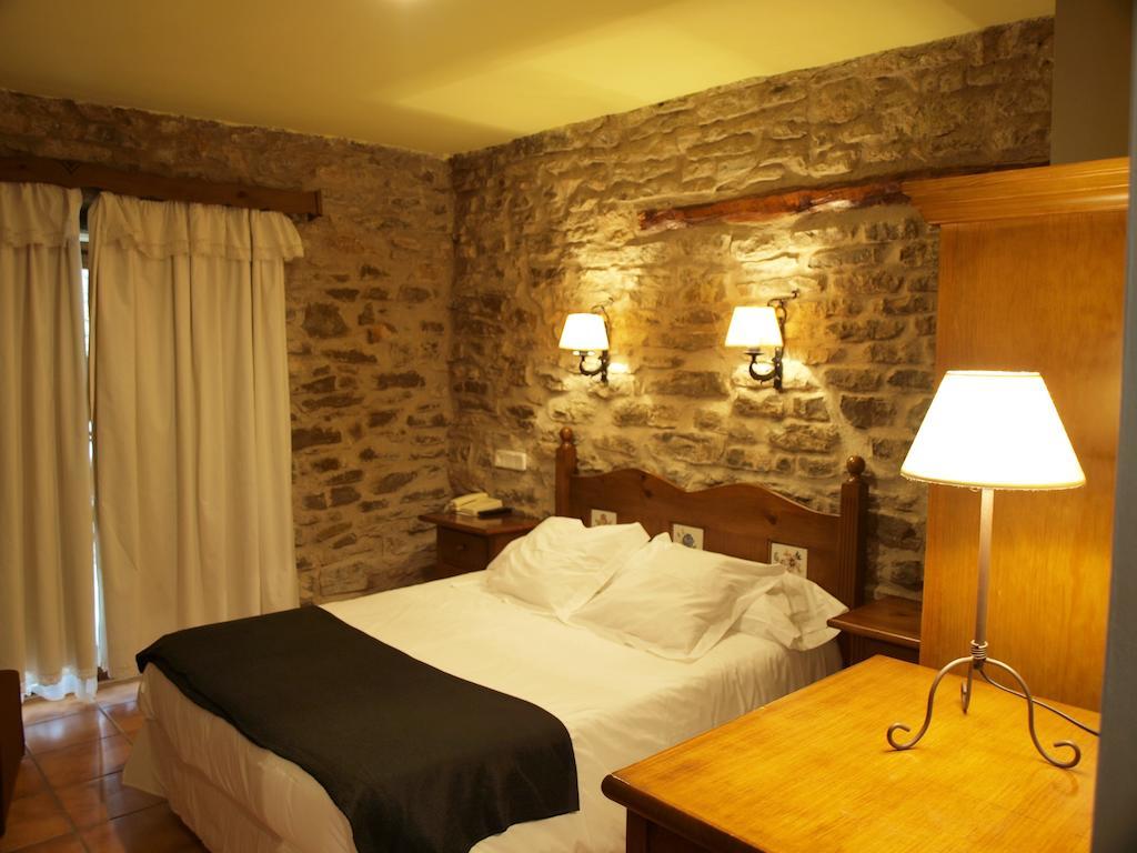 Hotel La Vega Alcala De La Selva Ngoại thất bức ảnh