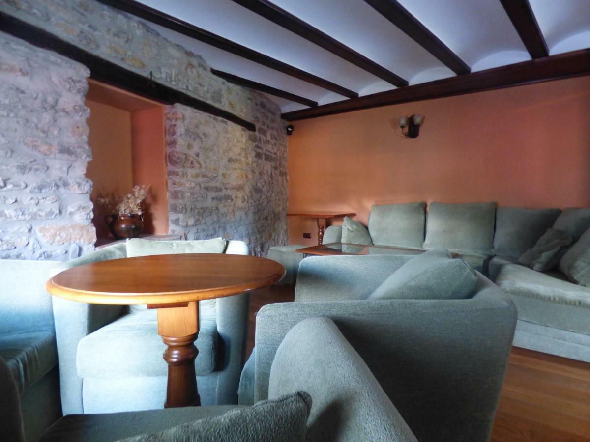 Hotel La Vega Alcala De La Selva Ngoại thất bức ảnh